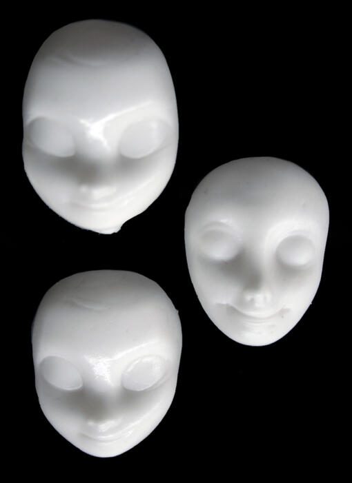 Frozen Anna Face Silicone Mold - Image 2