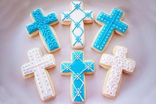 Medium Simple Religious Cross Cutter - Image 2