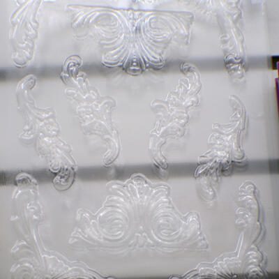 Plastic Small Boroque Design Chocolate Mold E