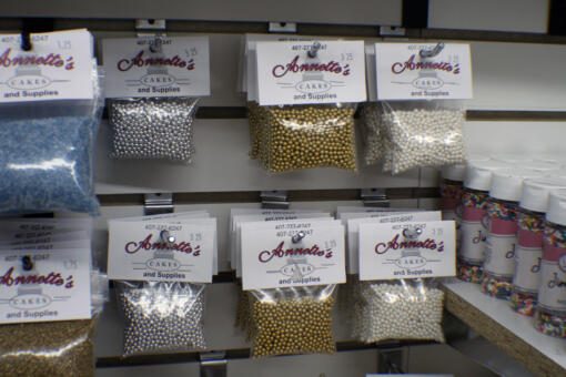 Shimmer Silver Pearls - Image 2