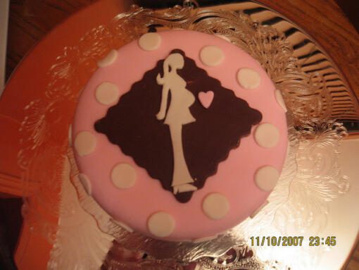 Pregnant Woman Cutter - Image 2