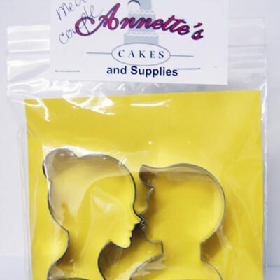 Kissing Couple Cutter- Medium