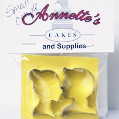Kissing Couple Cutter- Small