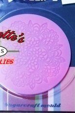 Round Cake Lace Matt for Cupcakes- Scalloped Edge