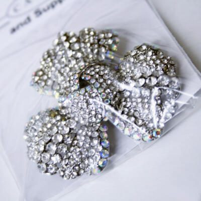 Brooch- Knot