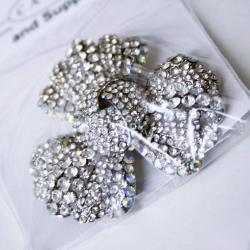 Brooch- Knot