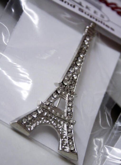 Brooch- Eiffel Tower