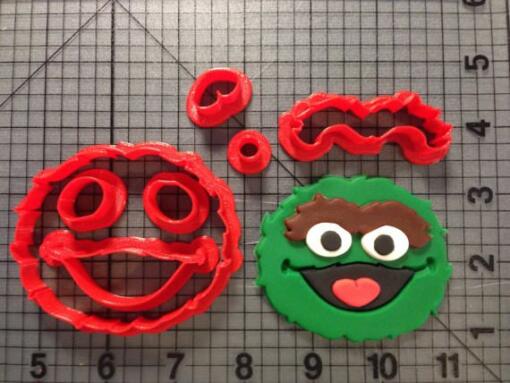 Oscar the Grouch cutter set 3 inch
