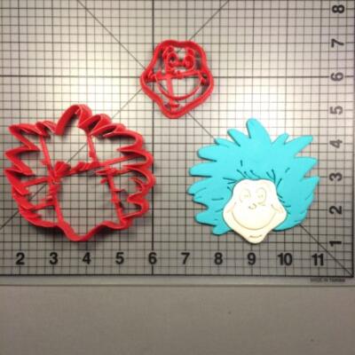 Cat in the Hat- Thing 1 3" Face Cookie Cutter Set