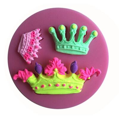 Detailed Royal Crowns Trio Silicone Mold