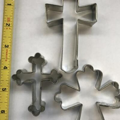 M  Set of 3 Cross Cookie Cutter