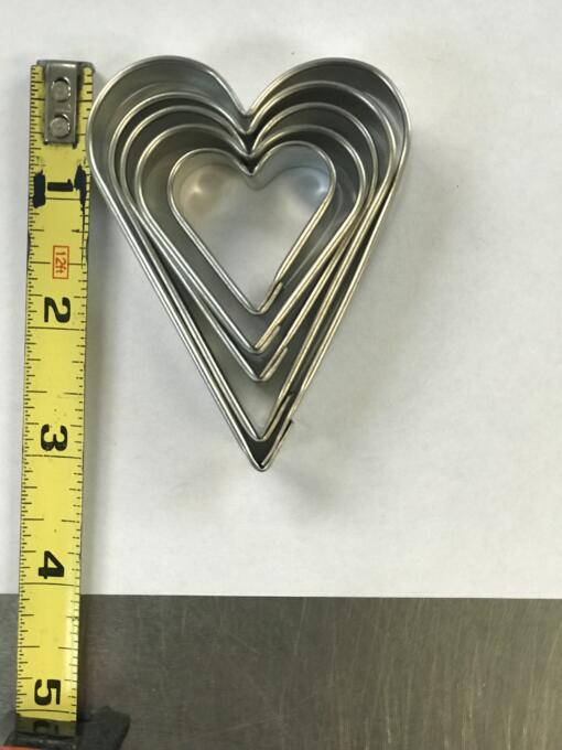 M 5ct Long Heart Cutter Set