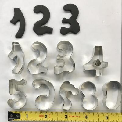 M Comic Small Numbers Cutter Set