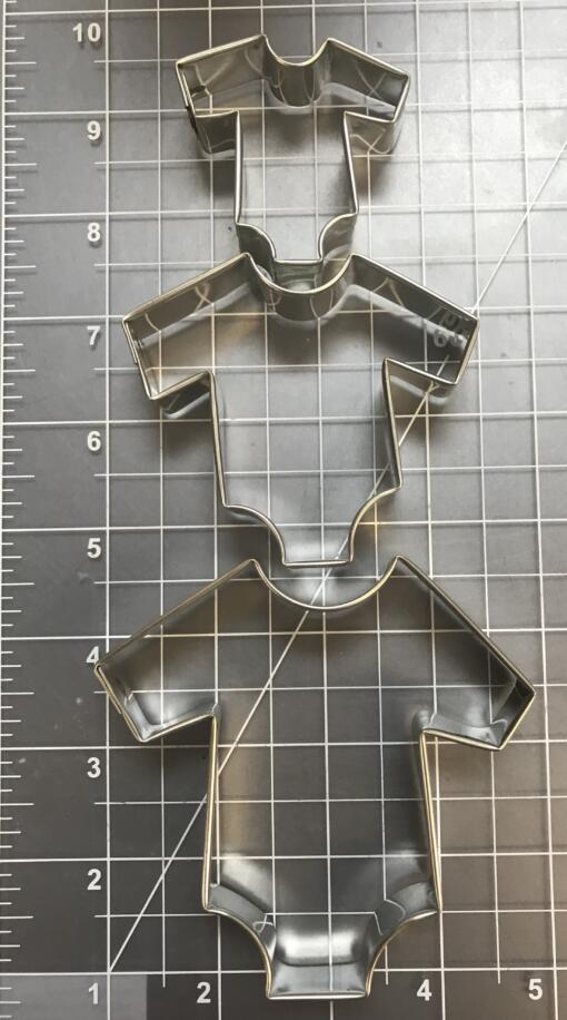 M Onesies Cutter
