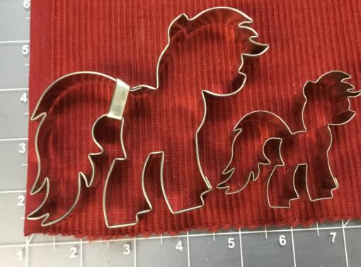 Set of 2 Unicorn Cutters